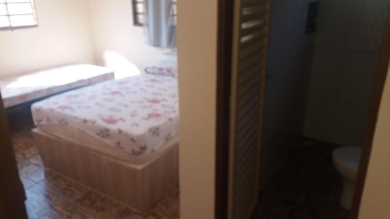 Aparthotel Familia Meireles Luziânia Zewnętrze zdjęcie
