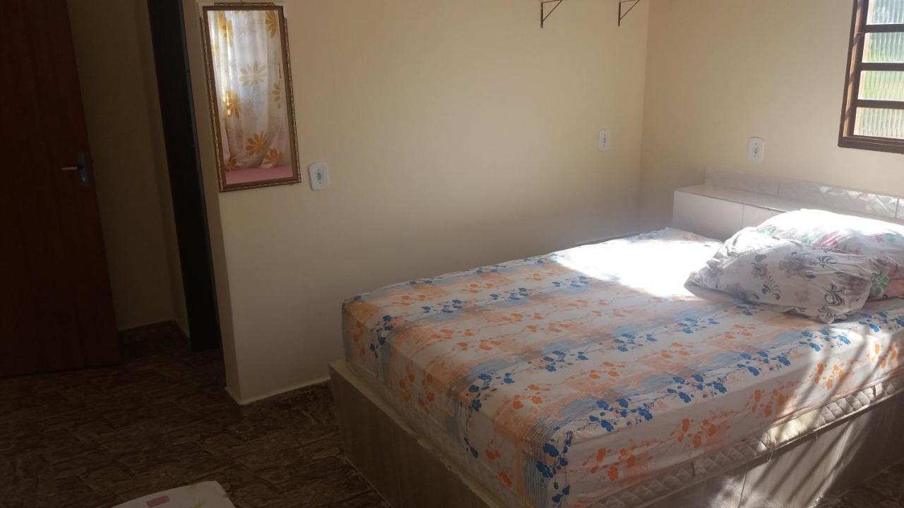Aparthotel Familia Meireles Luziânia Zewnętrze zdjęcie