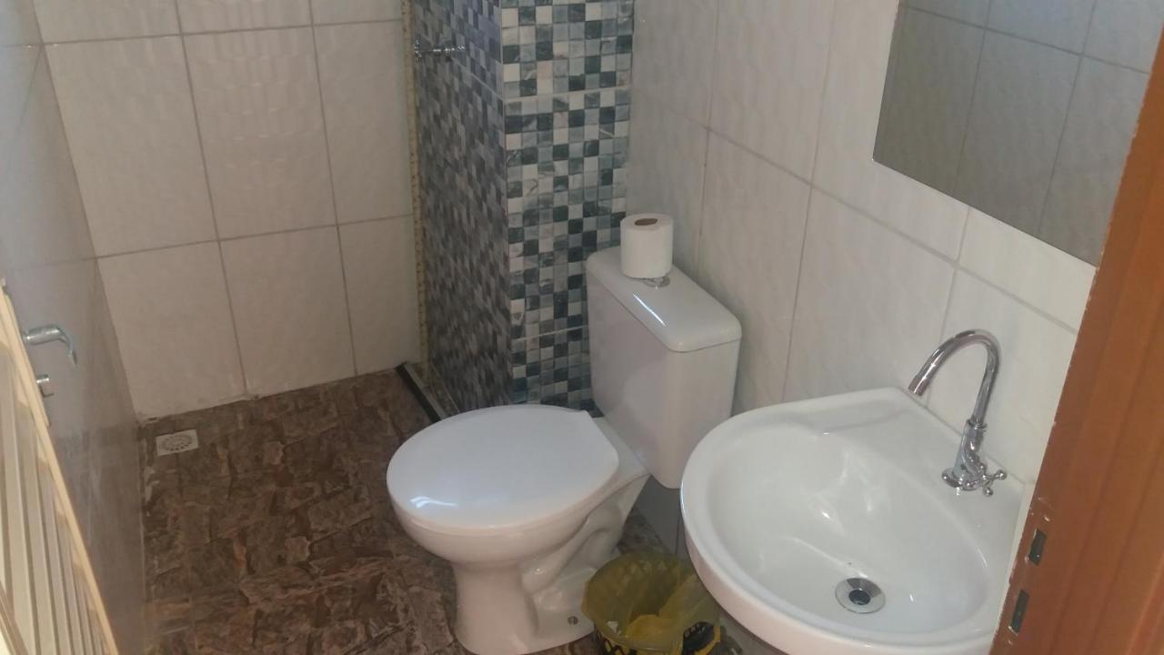 Aparthotel Familia Meireles Luziânia Zewnętrze zdjęcie